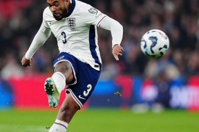 九游体育下载-包含凯恩在利物浦比赛中最后时刻胜出，刷新纪录引发热议！比赛高潮迭起的词条-九游体育下载