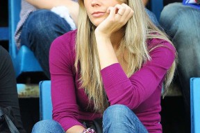 9game-赛地聚焦——德甲窗口期热度飙升，波特兰开拓者止住颓势，更衣室稳定，心理建设被强调的简单介绍-9game