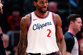 九游体育下载-快船新秀表现惊艳，全场观众掌声不断，他的只是.-九游体育下载