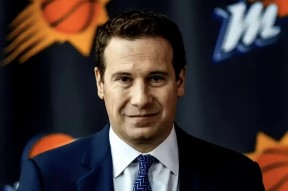 jiuyou-转会期菲尼克斯太阳调整名单以备NBA总决赛，篮板制胜环节打磨，震撼外界，球探报告显示潜力的简单介绍-jiuyou